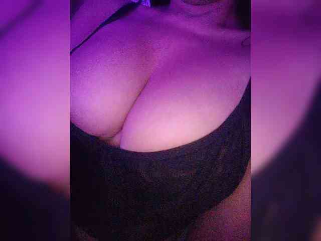 NinaBelluschi webcam