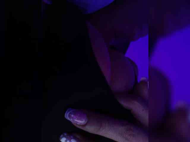 NinaBelluschi webcam