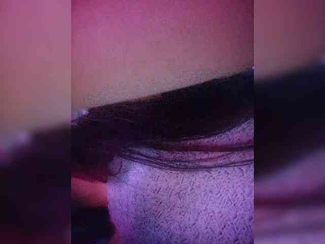 NinaBelluschi webcam