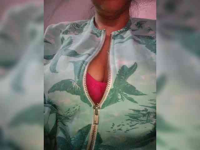 NinaBelluschi webcam