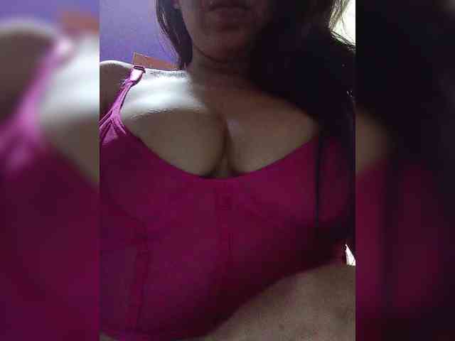 NinaBelluschi webcam