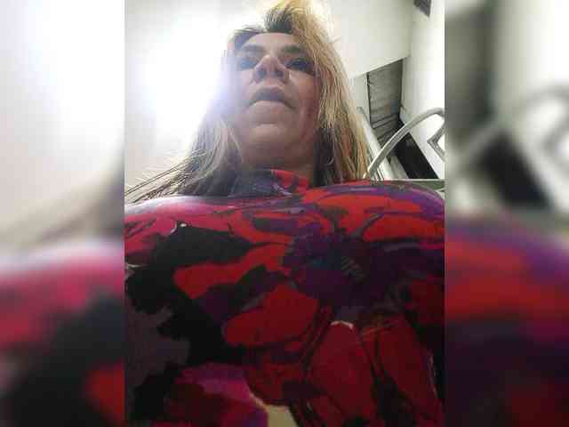 NinaBelluschi webcam