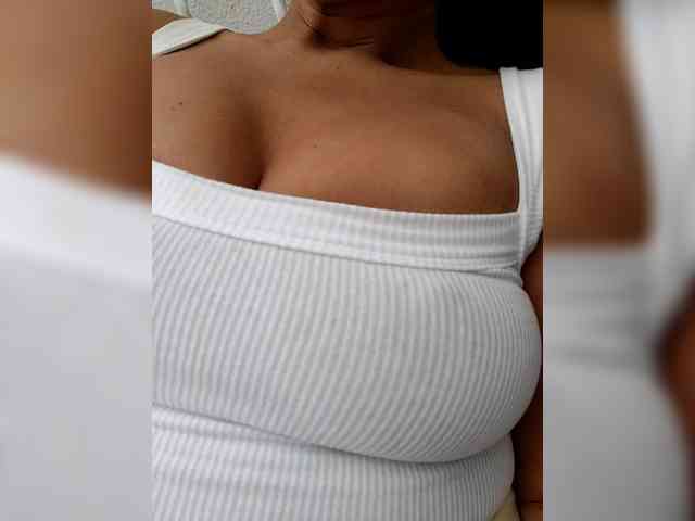 NinaBelluschi webcam