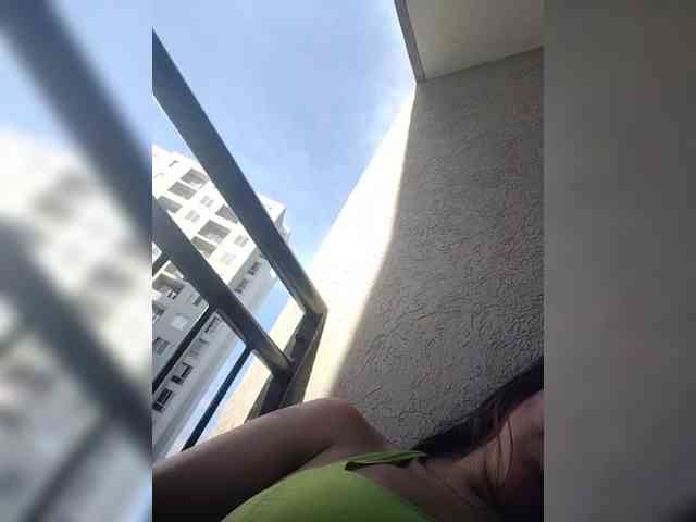 NinaBelluschi webcam