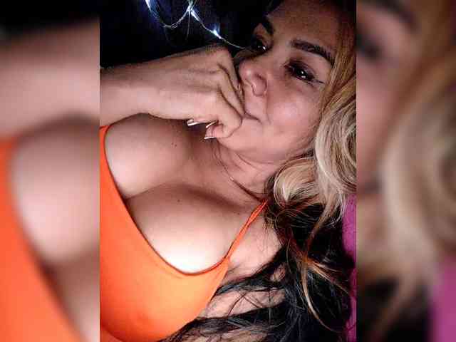 NinaBelluschi webcam