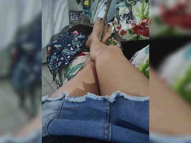 NinaBelluschi webcam