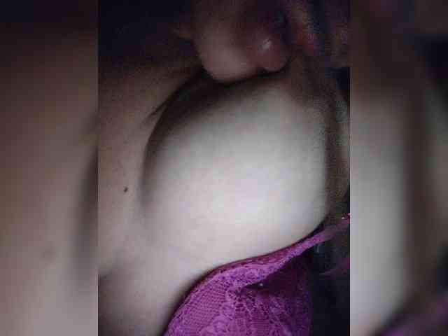 NinaBelluschi webcam