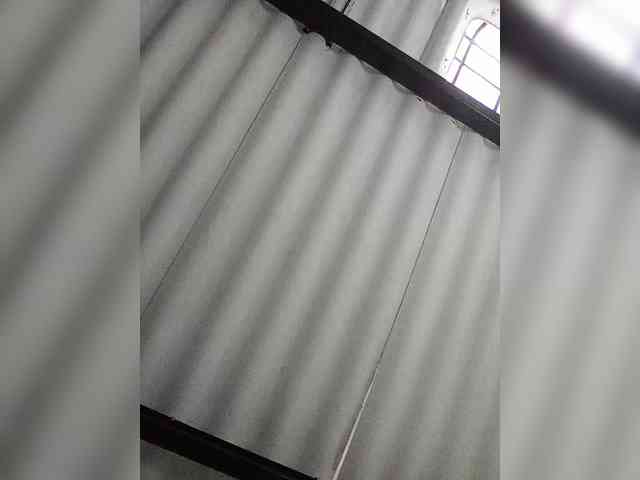 NinaBelluschi webcam