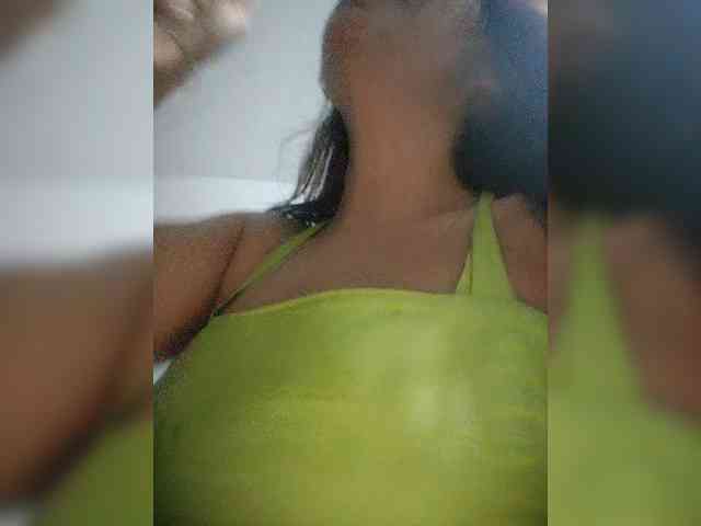 NinaBelluschi webcam