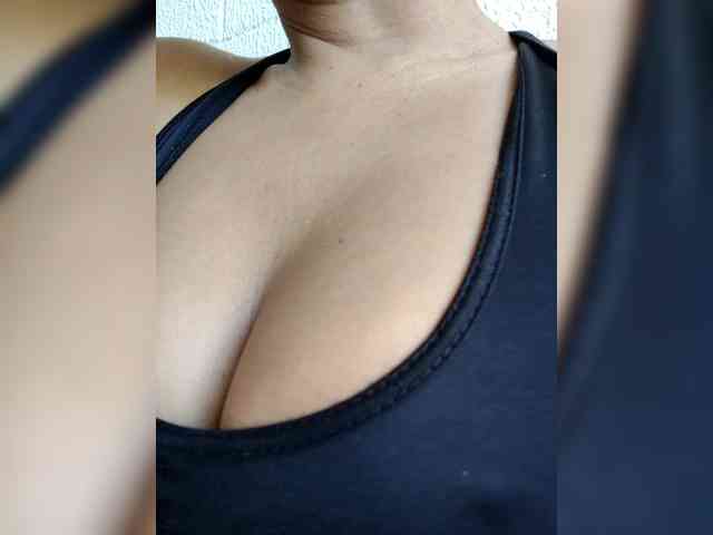 NinaBelluschi webcam