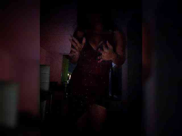 NinaBelluschi webcam