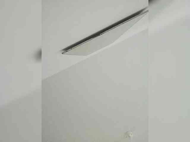 NinaBelluschi webcam