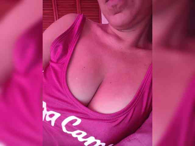 NinaBelluschi webcam