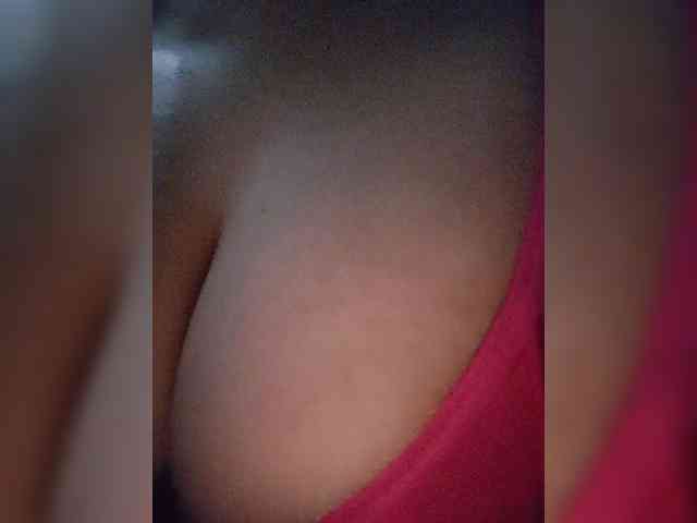 NinaBelluschi webcam