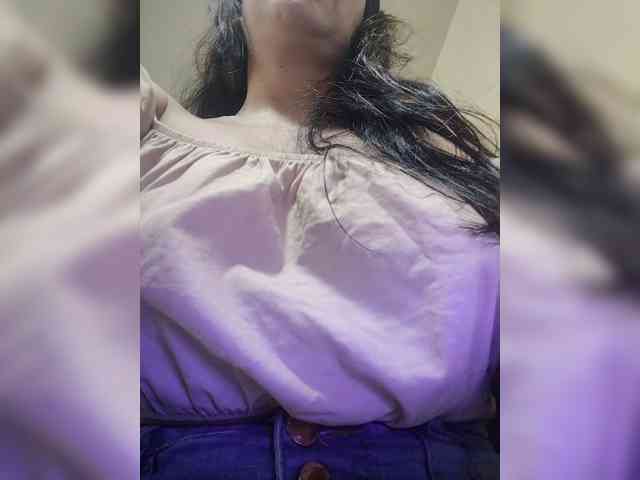 NinaBelluschi webcam