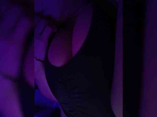 NinaBelluschi webcam