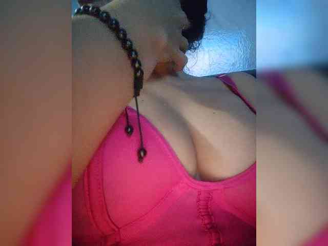 NinaBelluschi webcam