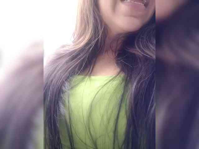 NinaBelluschi webcam