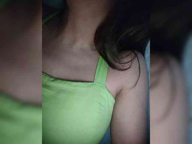 NinaBelluschi webcam