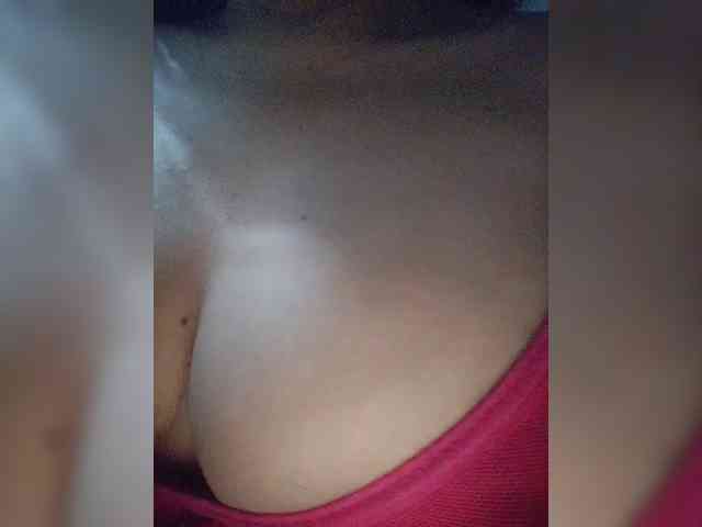 NinaBelluschi webcam