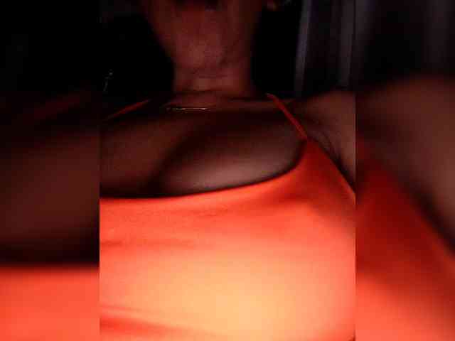 naughty chatroom NinaBelluschi