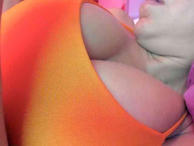 NinaBelluschi webcam