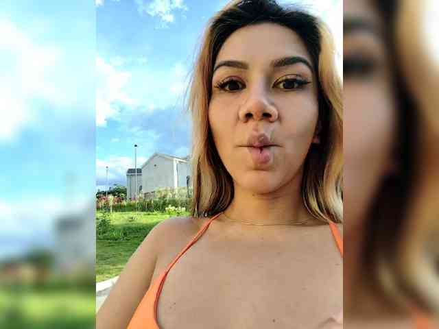 NinaBelluschi webcam