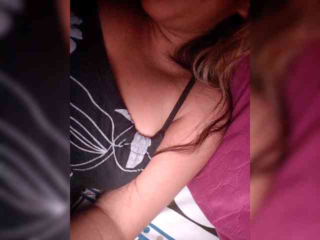 NinaBelluschi webcam