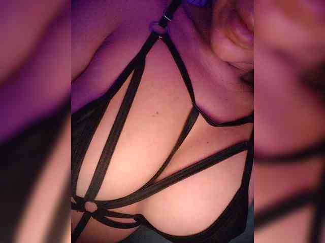 NinaBelluschi webcam