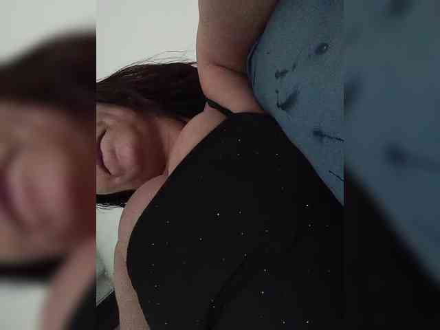 NinaBelluschi webcam