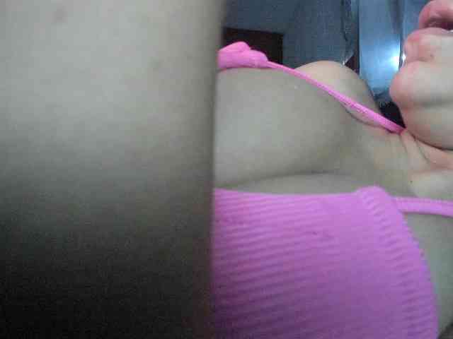 NinaBelluschi webcam