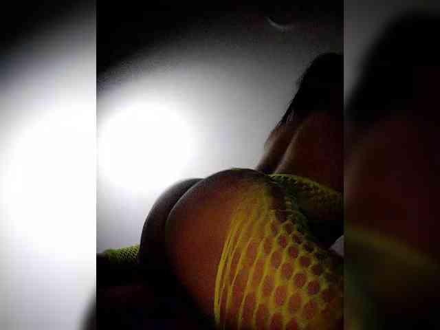 NinaBelluschi webcam