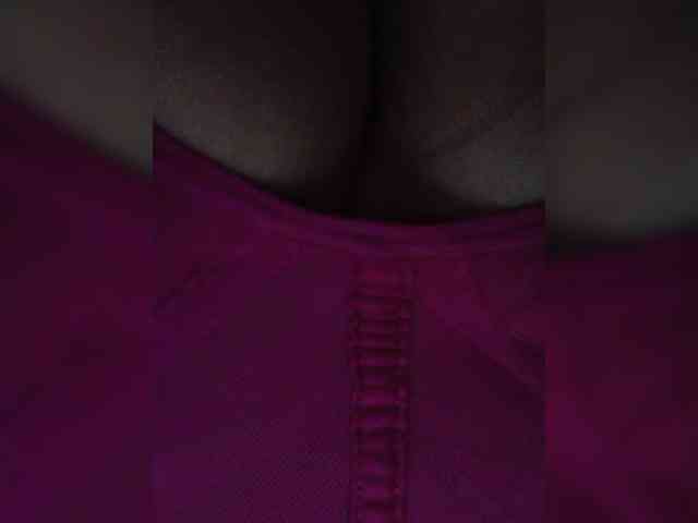 NinaBelluschi webcam