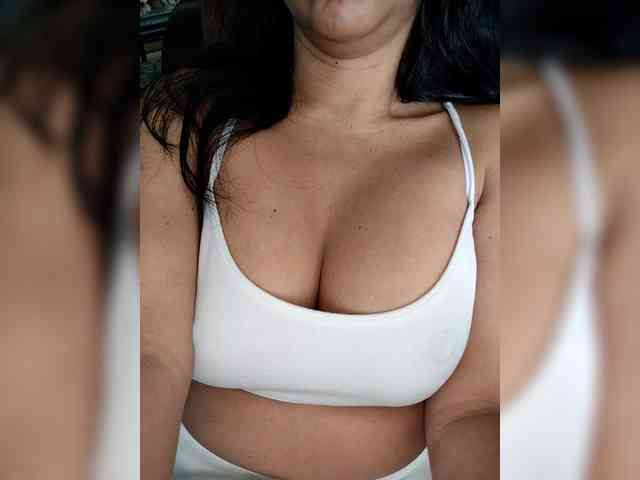 NinaBelluschi webcam