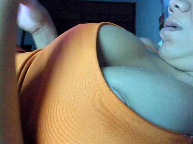 NinaBelluschi webcam