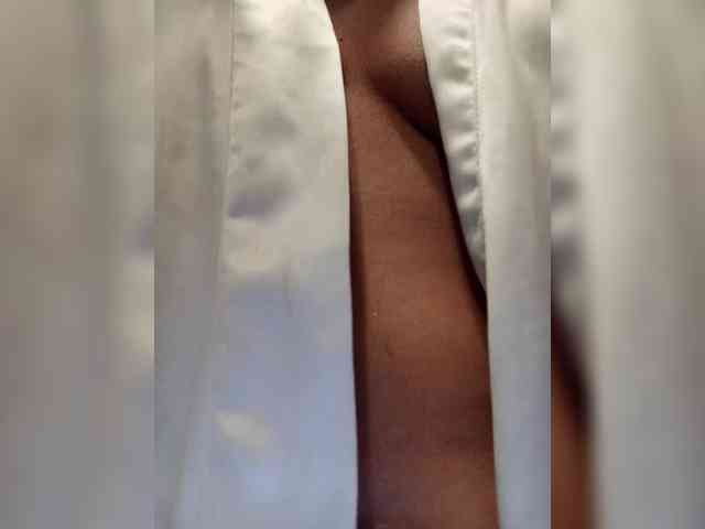 NinaBelluschi webcam