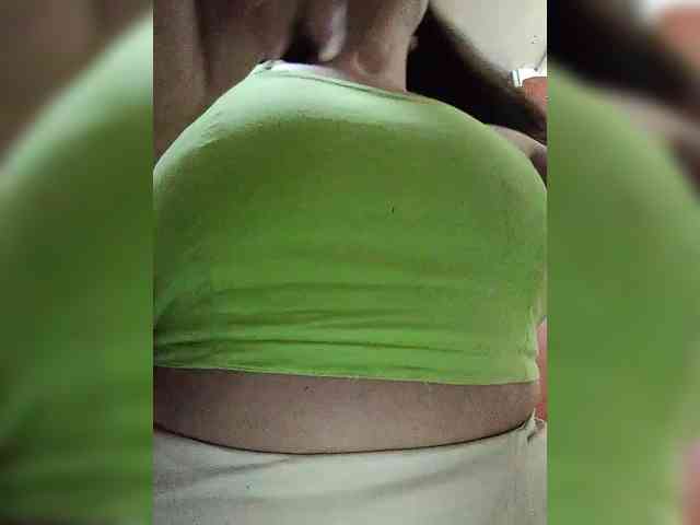 NinaBelluschi webcam