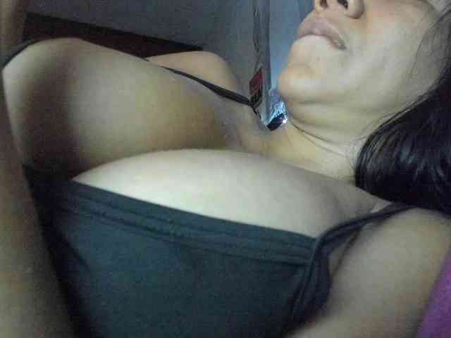 NinaBelluschi webcam