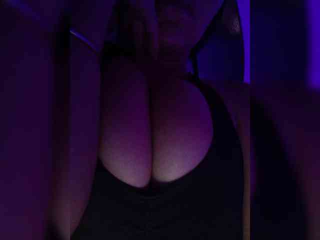 NinaBelluschi webcam