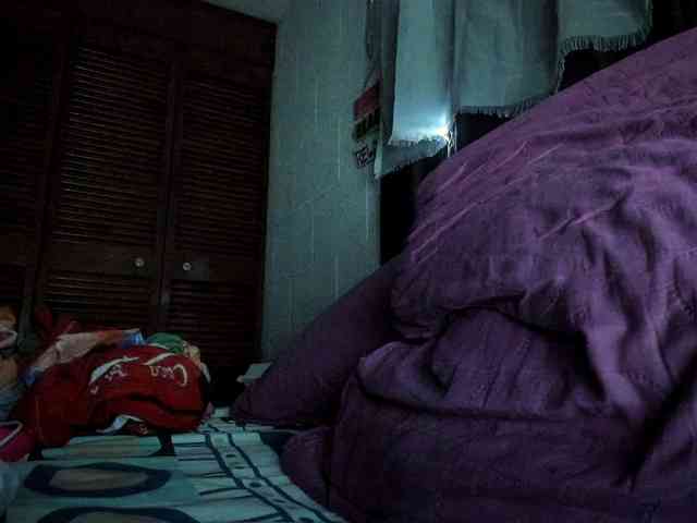 NinaBelluschi webcam