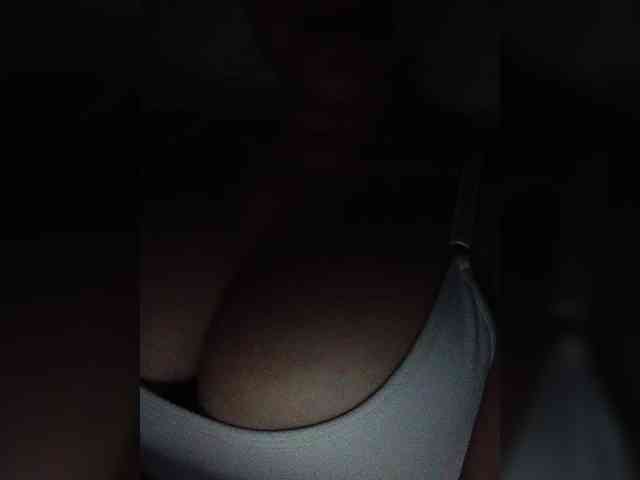 NinaBelluschi webcam