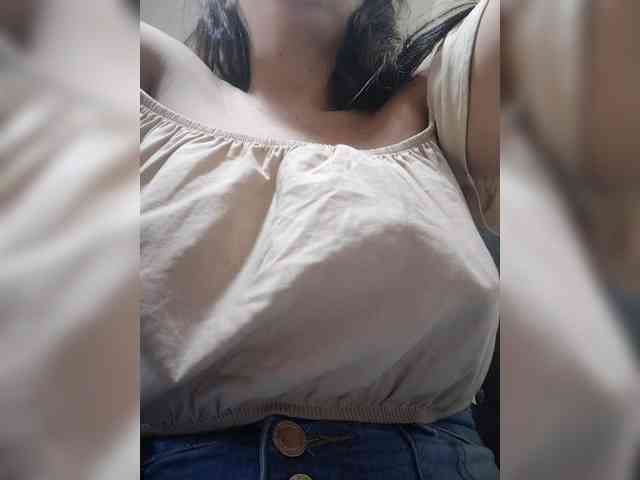 NinaBelluschi webcam