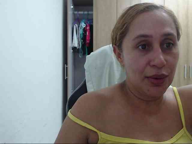 RoxanaMilf