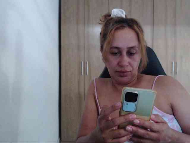 RoxanaMilf