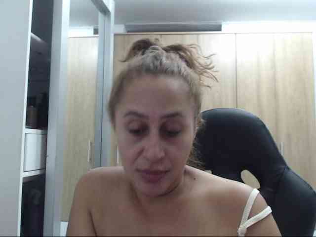 RoxanaMilf