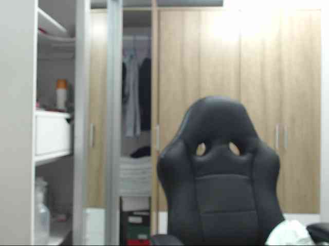 RoxanaMilf webcam