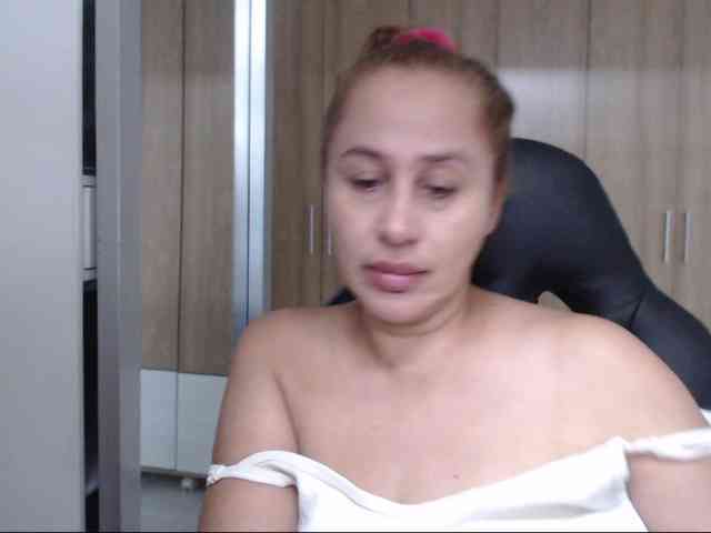 Shaved mature, Shaved latina, Group chat for 20 39 tokens, Full privates fo..., Asian Cams 8
