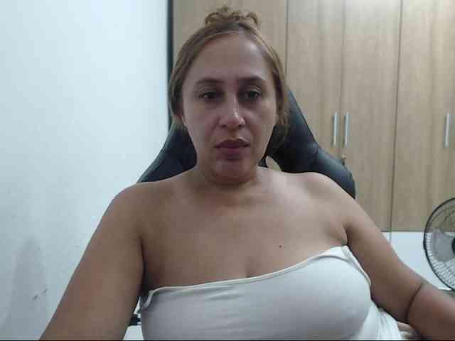 RoxanaMilf RoxanaMilf