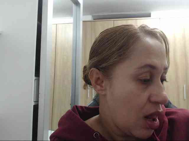 RoxanaMilf