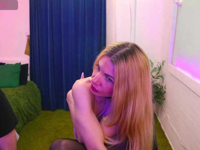  AlisaAleks chat room